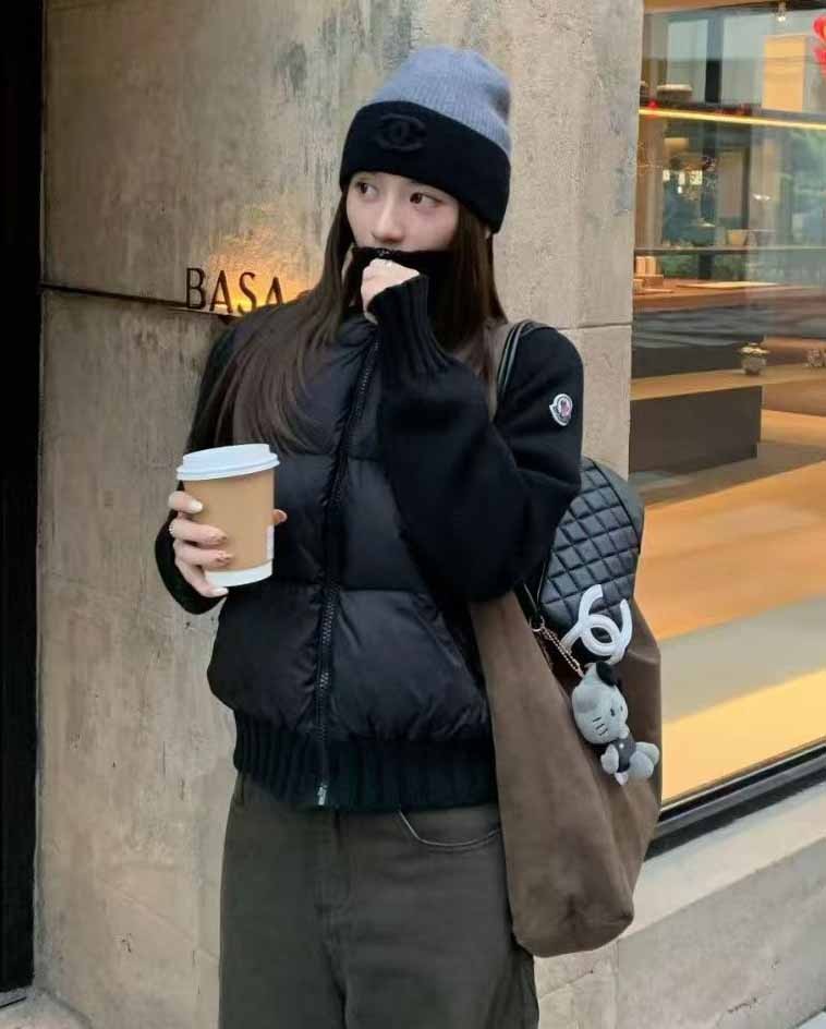 i_hefUd018svc1ewb1668g8q15_ew4xzd.jpg