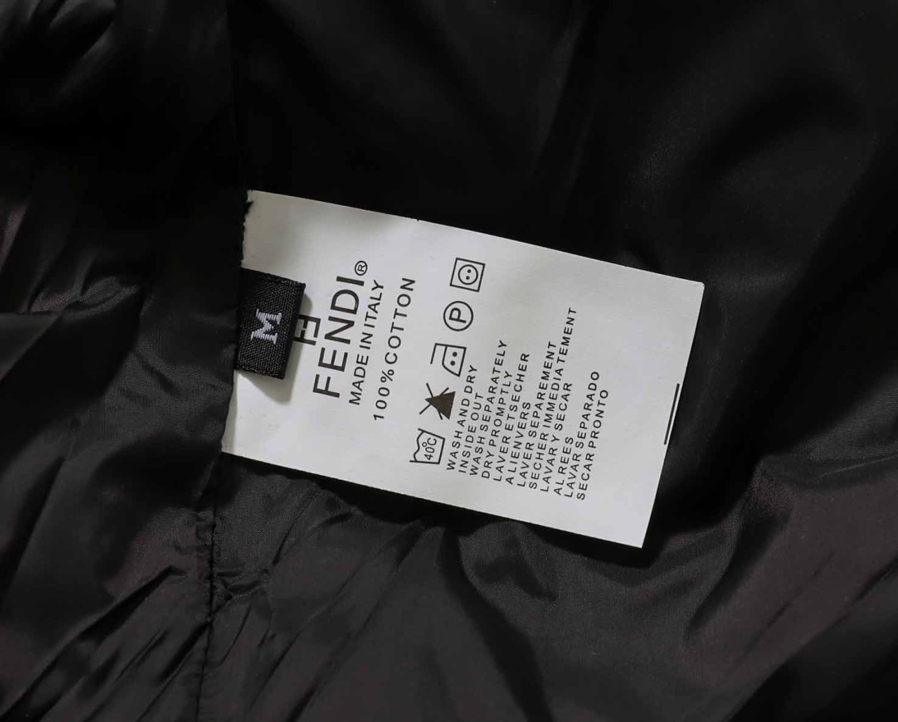 a_g11Ud018svc1flmr1vojt5bw_ew4xzd.jpg