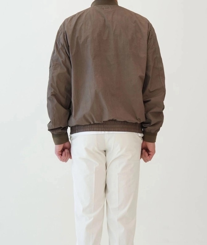 b_h29Ud018svchudj1y4m6xh1_cq5c6q.jpg