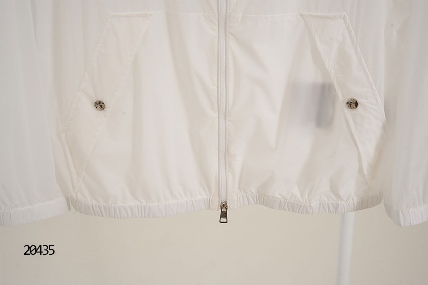 h_i1iUd018svcc99bu38pypxx_x5e342.jpg