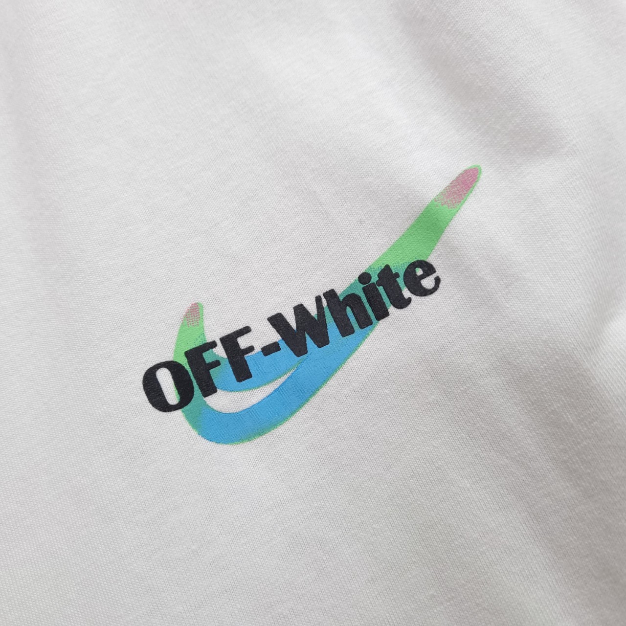 0_e50Ud018svc3fs7gihw298w_qm33a3.jpg