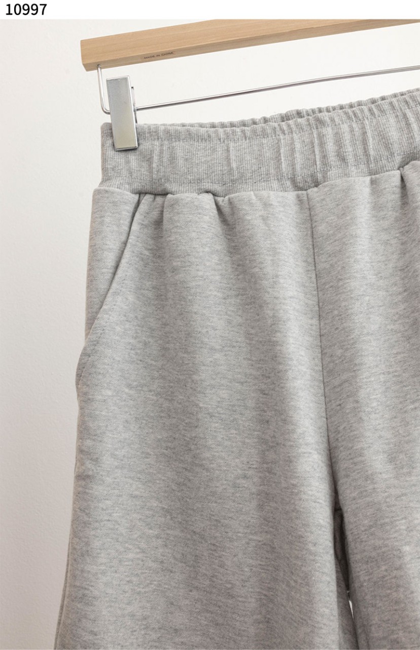 a_hcfUd018svc1c5gq1h4a5t5v_evzsoc.jpg