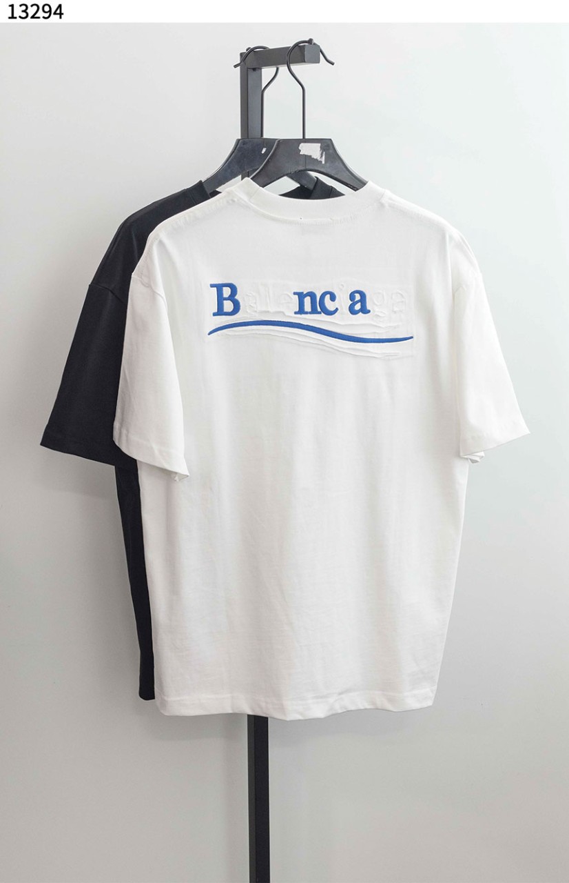 4_b13Ud018svc5s2pfe7jwks7_evzsoc.jpg