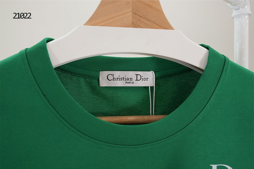 g_01iUd018svc1pighbxovrkgf_x5e342.jpg
