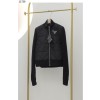 프라다 [PRADA] 로고 하이넥 니트 패딩 가디건 신상입고