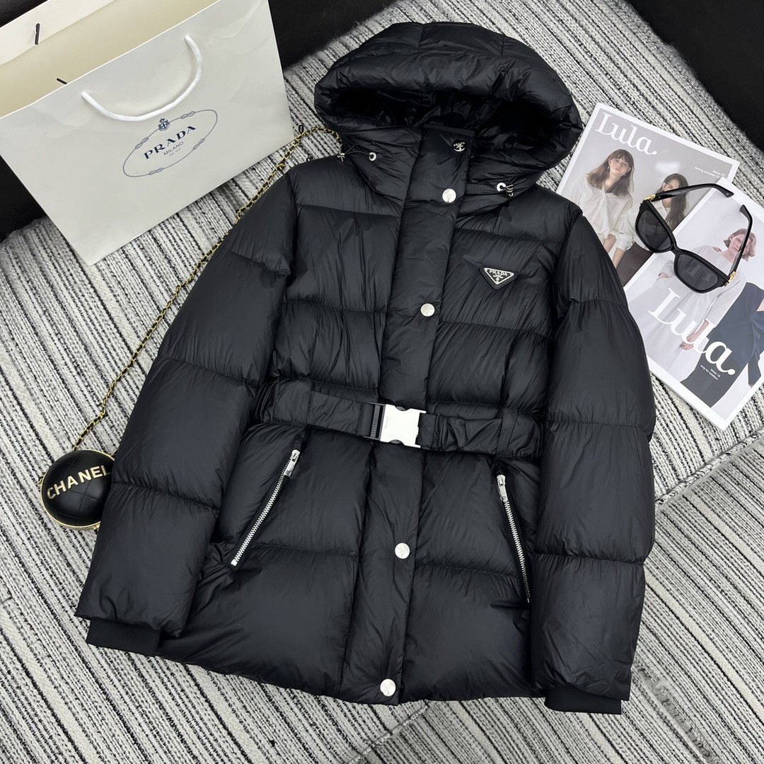 프라다 25FW 후드 벨티드 패딩 블랙