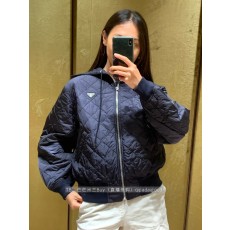 프라다 [PRADA] 프라다 여성 퀼팅 라이트 리나일론 자켓