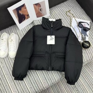 몽클레어 [MONCLER]  몽클레르 25FW 비섹 Vissec 쇼트 다운 패딩 재킷 블랙