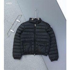 [MONCLER] 몽클레어 란스패커블 숏 다운 자켓