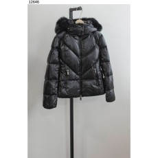 몽클레어 [MONCLER] 여성 CELAC 셀락 암 패치 퍼후드 쇼트 다운자켓 패딩 신상입고