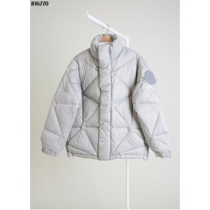 [MONCLER] 몽클레어 X 퍼렐 윌리엄스 Oak 오크 쇼트 다운 자켓