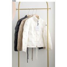 몽클레어 [MONCLER] Ancy 체크 퀼팅 쇼트 다운 재킷 신상입고