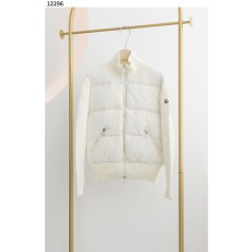몽클레어 [MONCLER] 니트 구스 다운 숏패딩 신상입고