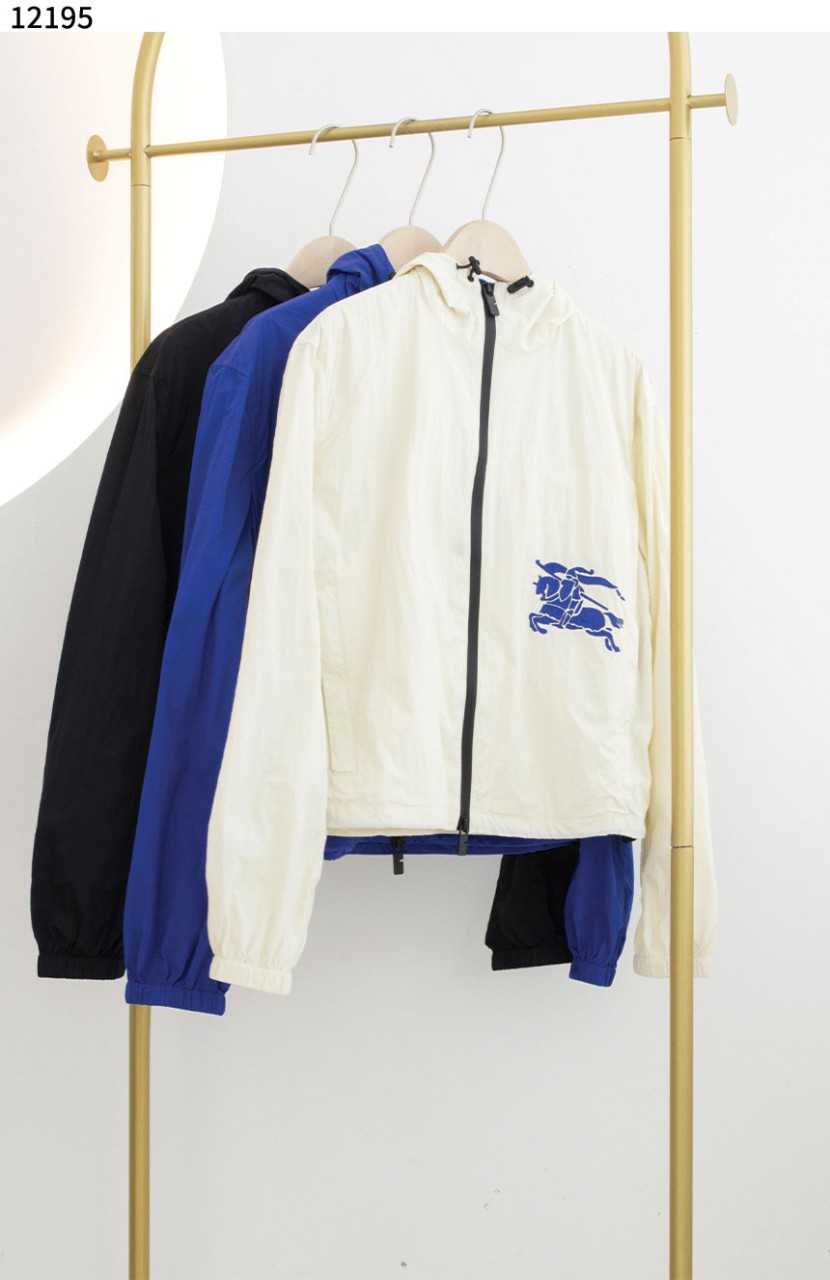 버버리 [BURBERRY] 여성 크롭 나일론 재킷 신상입고