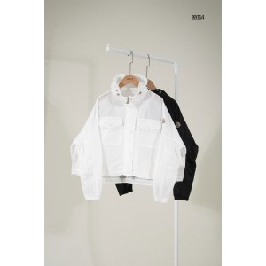 [MONCLER] 몽클레어 로고 패치 숏 후드 윈드브레이커 자켓