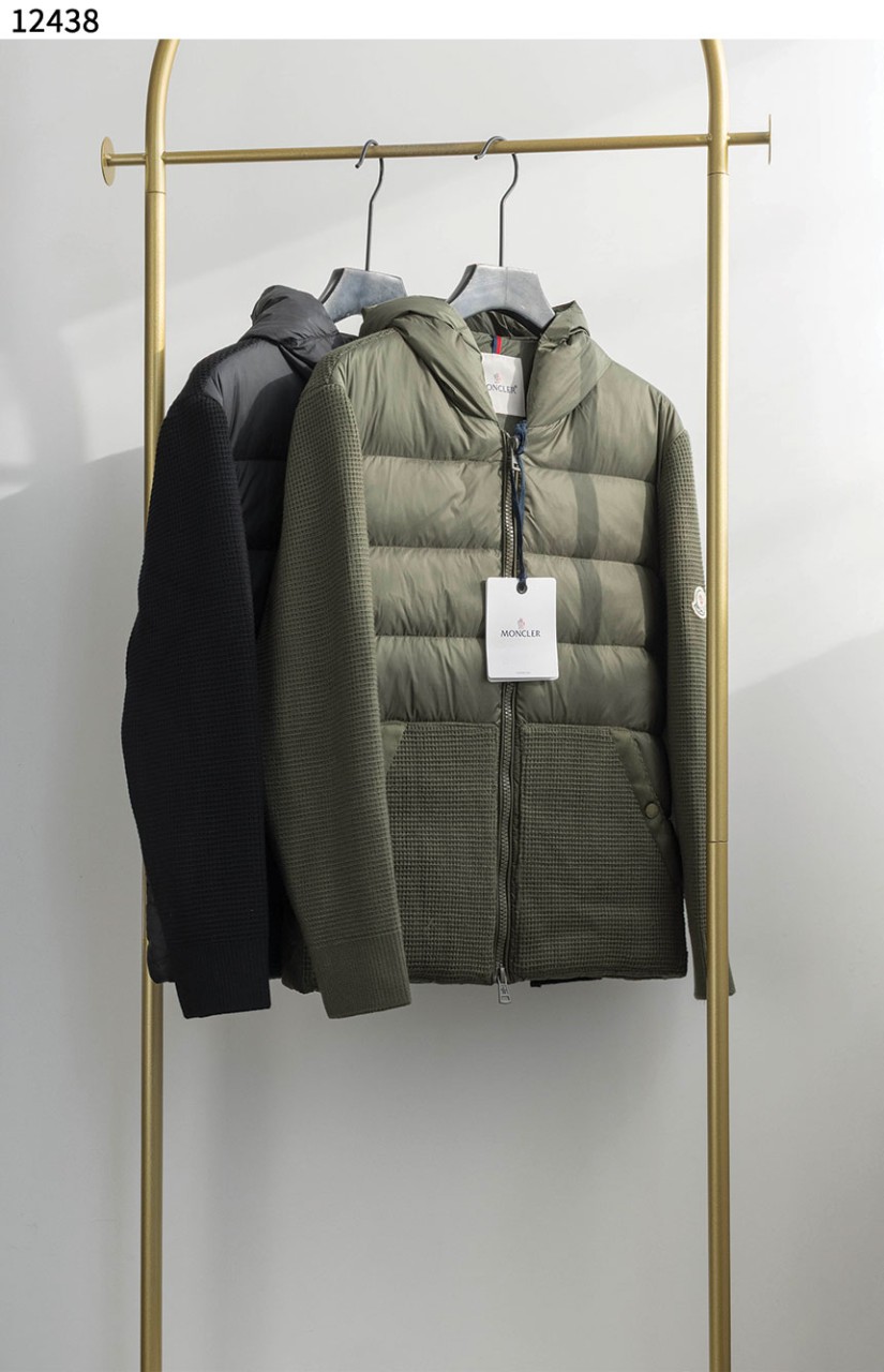몽클레어 [MONCLER] 로고 니트 다운 후드 자켓 신상입고