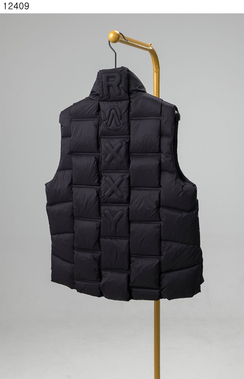 몽클레어 [MONCLER] 수입프리미엄급 Moncler x Christopher Raxxy 3D 퀼팅 다운 조끼 베스트 신상 입고
