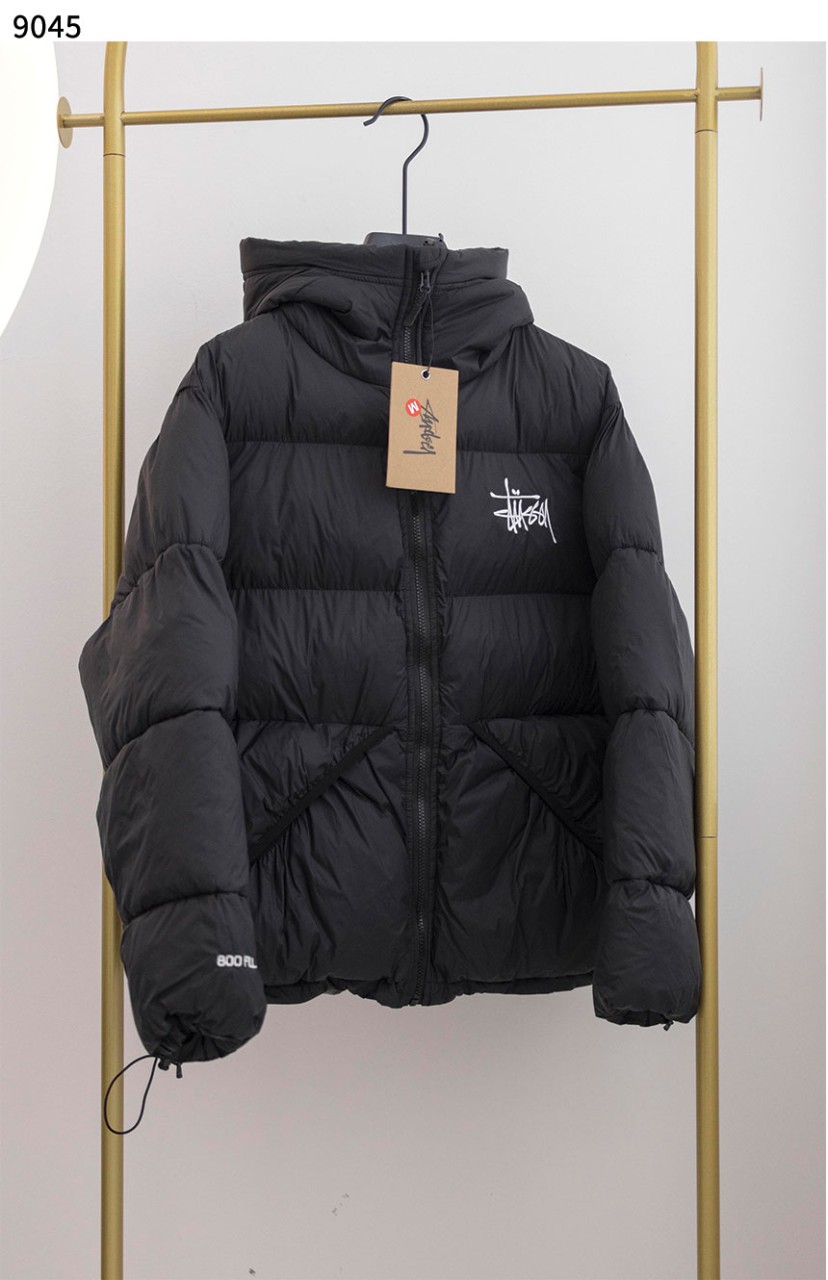 스투시 [Stüssy] 마이크로 립스탑 다운 파카 신상입고