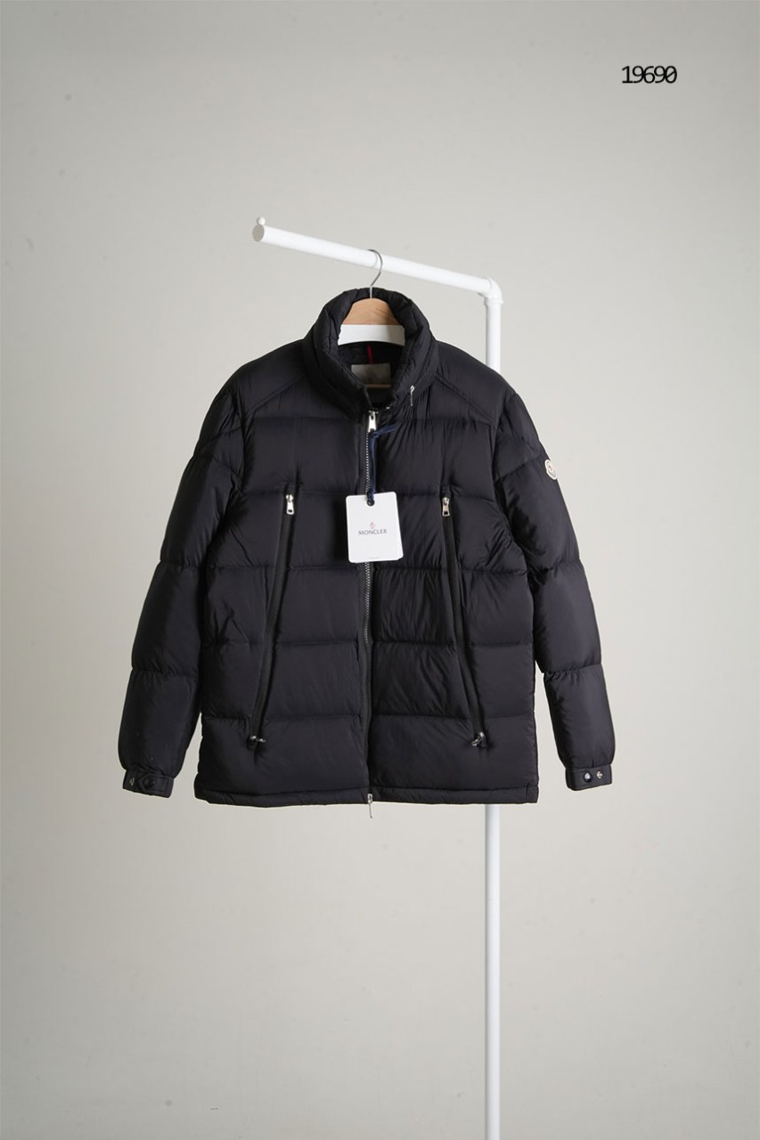 [MONCLER] 몽클레어 네르비온 후드 쇼트 구스다운 자켓