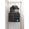 톰브라운 [Thom Browne] 폴리 트윌 사선 탈부착 후디 다운 베스트 신상입고