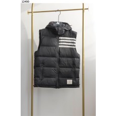 톰브라운 [Thom Browne] 폴리 트윌 사선 탈부착 후디 다운 베스트 신상입고