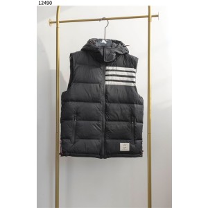 톰브라운 [Thom Browne] 폴리 트윌 사선 탈부착 후디 다운 베스트 신상입고