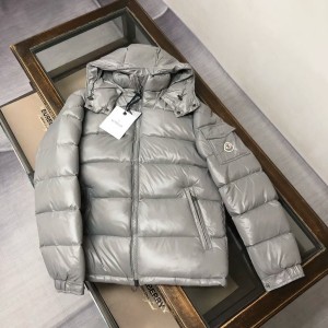몽클레어 마야 후드 다운 재킷