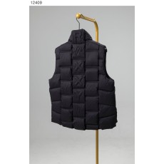 몽클레어 [MONCLER] 수입프리미엄급 Moncler x Christopher Raxxy 3D 퀼팅 다운 조끼 베스트 신상 입고