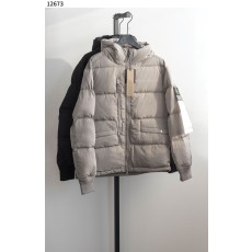 스톤아일랜드 [STONE ISLAND] 나일론 메탈 에코닐 후드 다운 신상입고