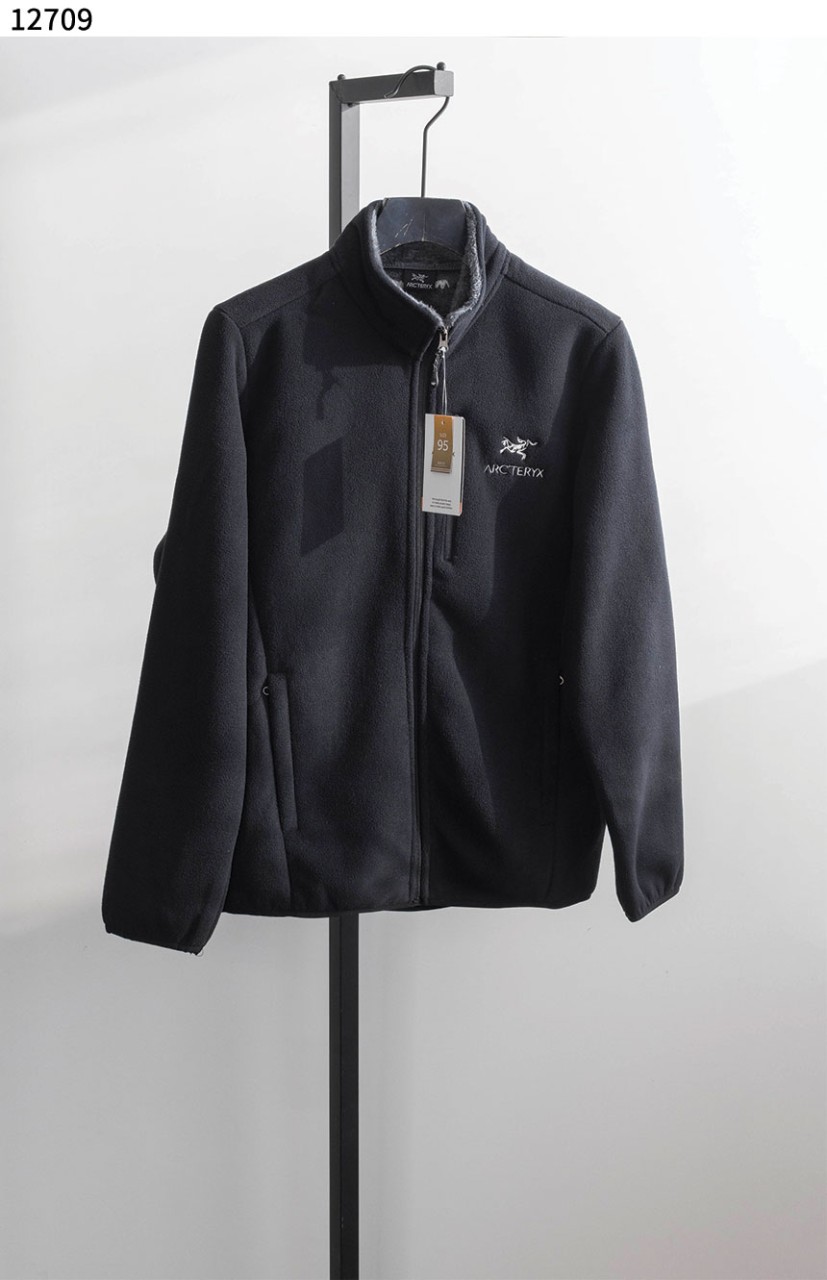 아크테릭스 [ARC'TERYX] 양털 안감 플리스 자켓 신상입고