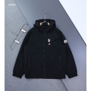 [MONCLER] 몽클레어 그레노블 윈드브레이커 후드 자켓