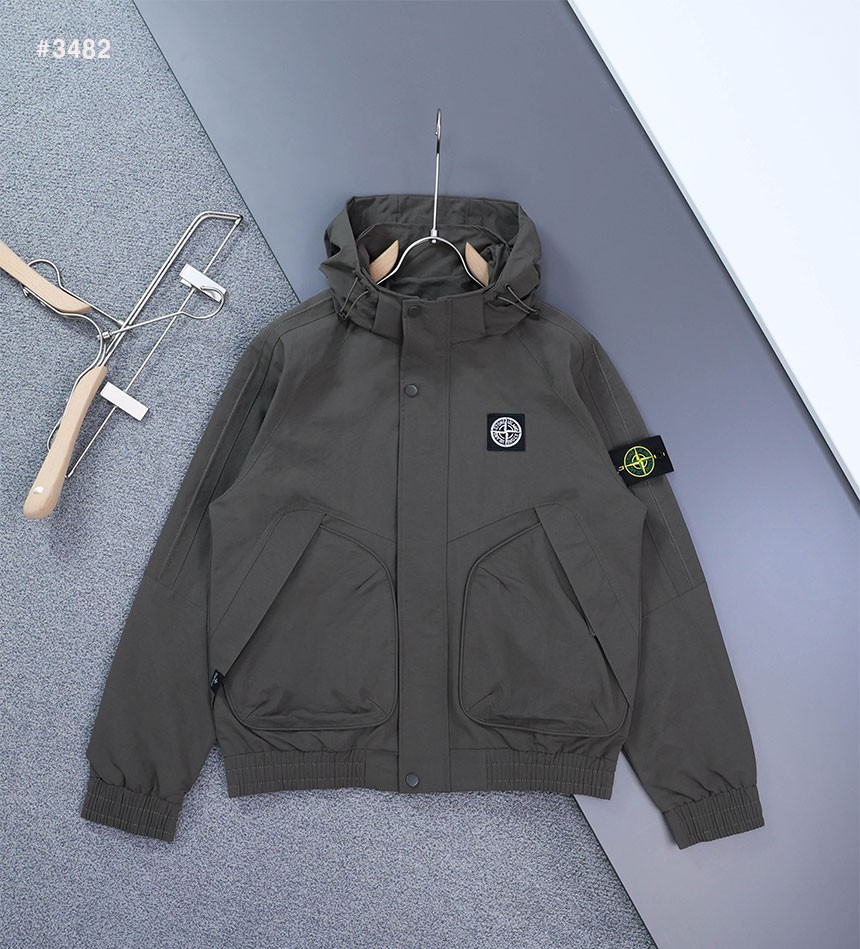 [STONE ISLAND] 스톤아일랜드 라이트 소프트쉘 와펜 후드 점퍼