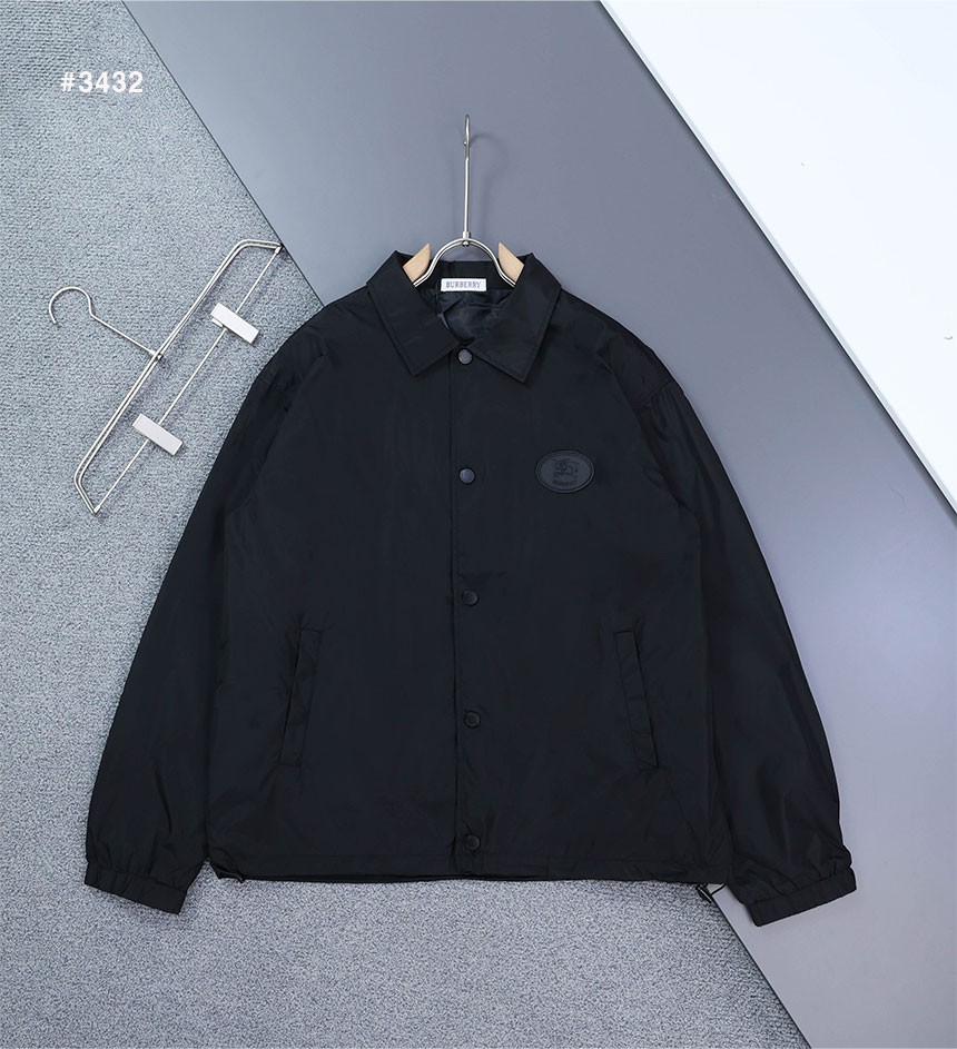 [BURBERRY] 버버리 스탬프 나일론 코치 바람막이 자켓