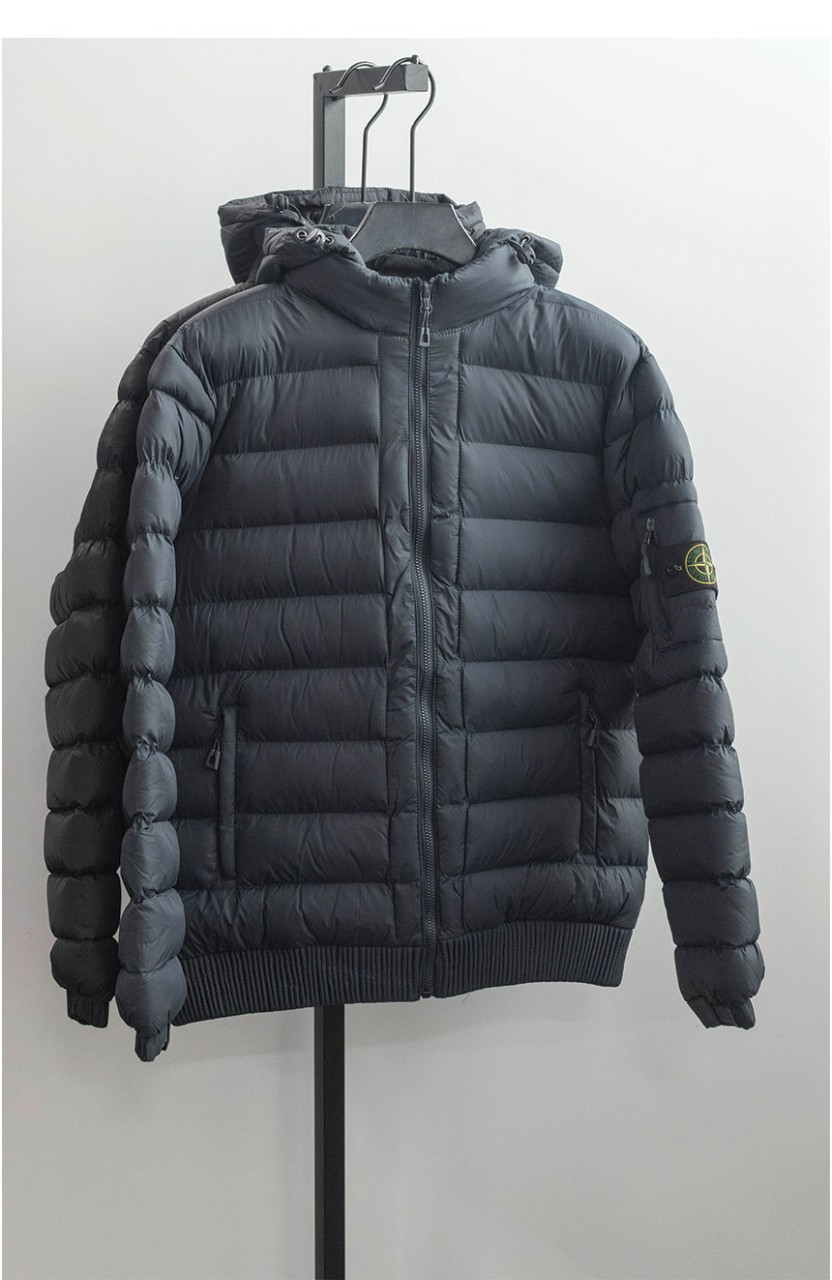 스톤아일랜드 [STONE ISLAND] 와펜 룸 우븐 챔버스 패딩 신상입고