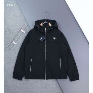 [PRADA] 프라다 리나일론 삼각로고 후드 자켓