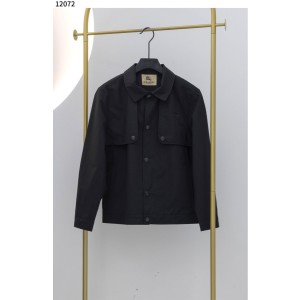 버버리 [BURBERRY] 프리미엄 자수로고 윈드 자켓 신상입고