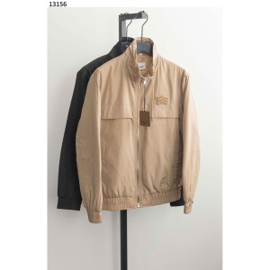 버버리 [BURBERRY] 고무패치 로고 포인트 자켓 신상입고