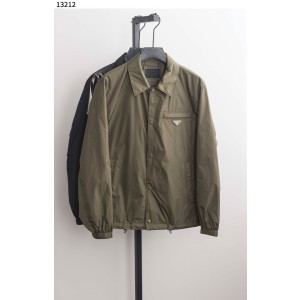 프라다 [PRADA] 리나일론 블루종 자켓 신상입고