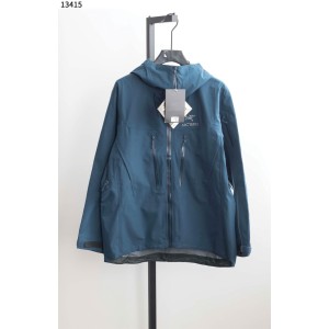 아크테릭스 [ARC'TERYX] 남성 알파 SV 재킷 - 블루 신상입고