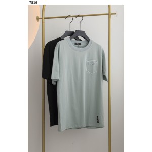 펜디 [FENDI] 남성 FF로고 포켓 반팔티셔츠 신상입고