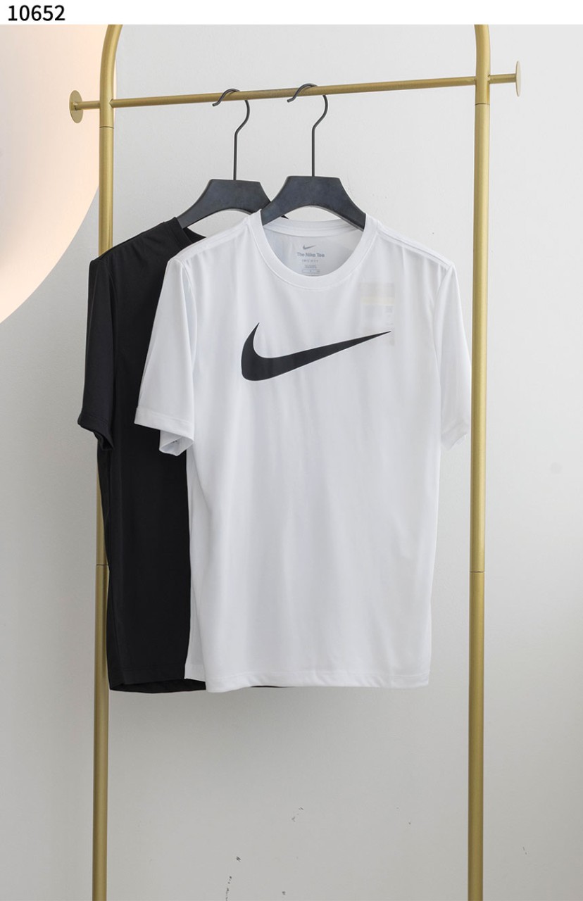 나이키 [NIKE] 나이키 아이콘 스우시 반팔 티셔츠 신상입고