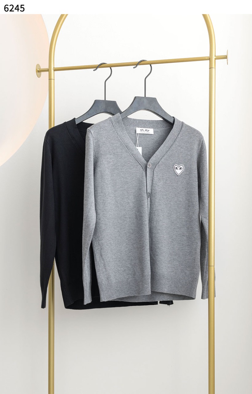 [Comme des Garcons] 꼼데가르송 수입고급 화이트 와펜 브이넥 가디건