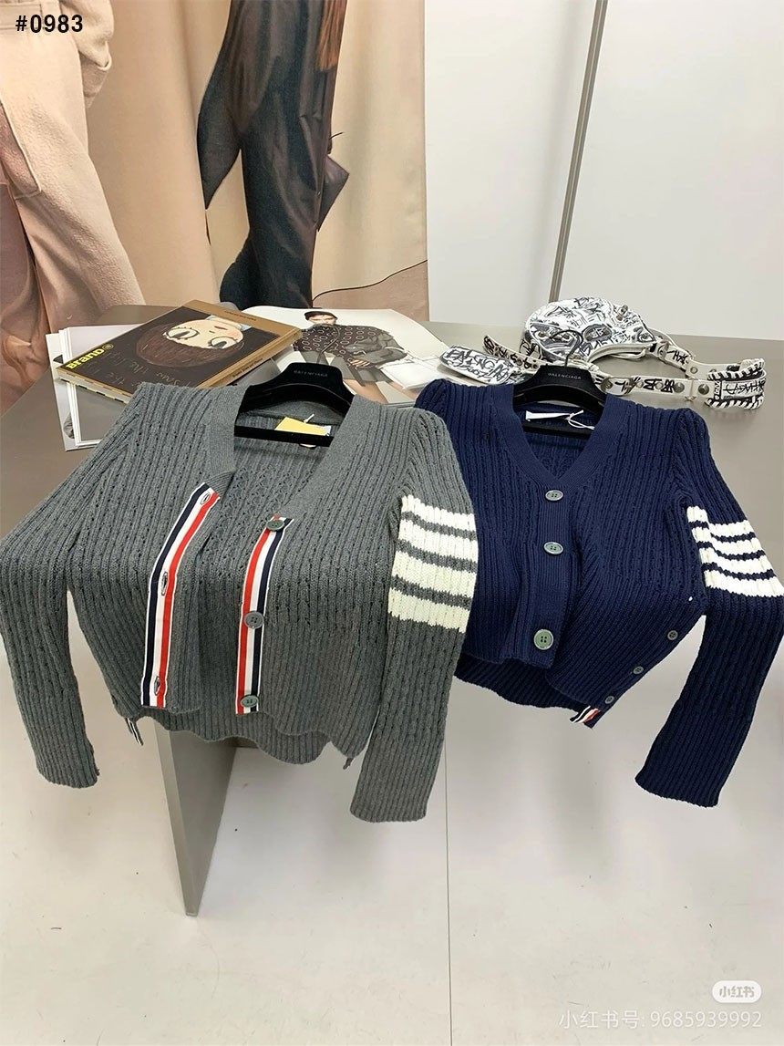 [THOM BROWNE] 톰브라운 여성 중공 가디건