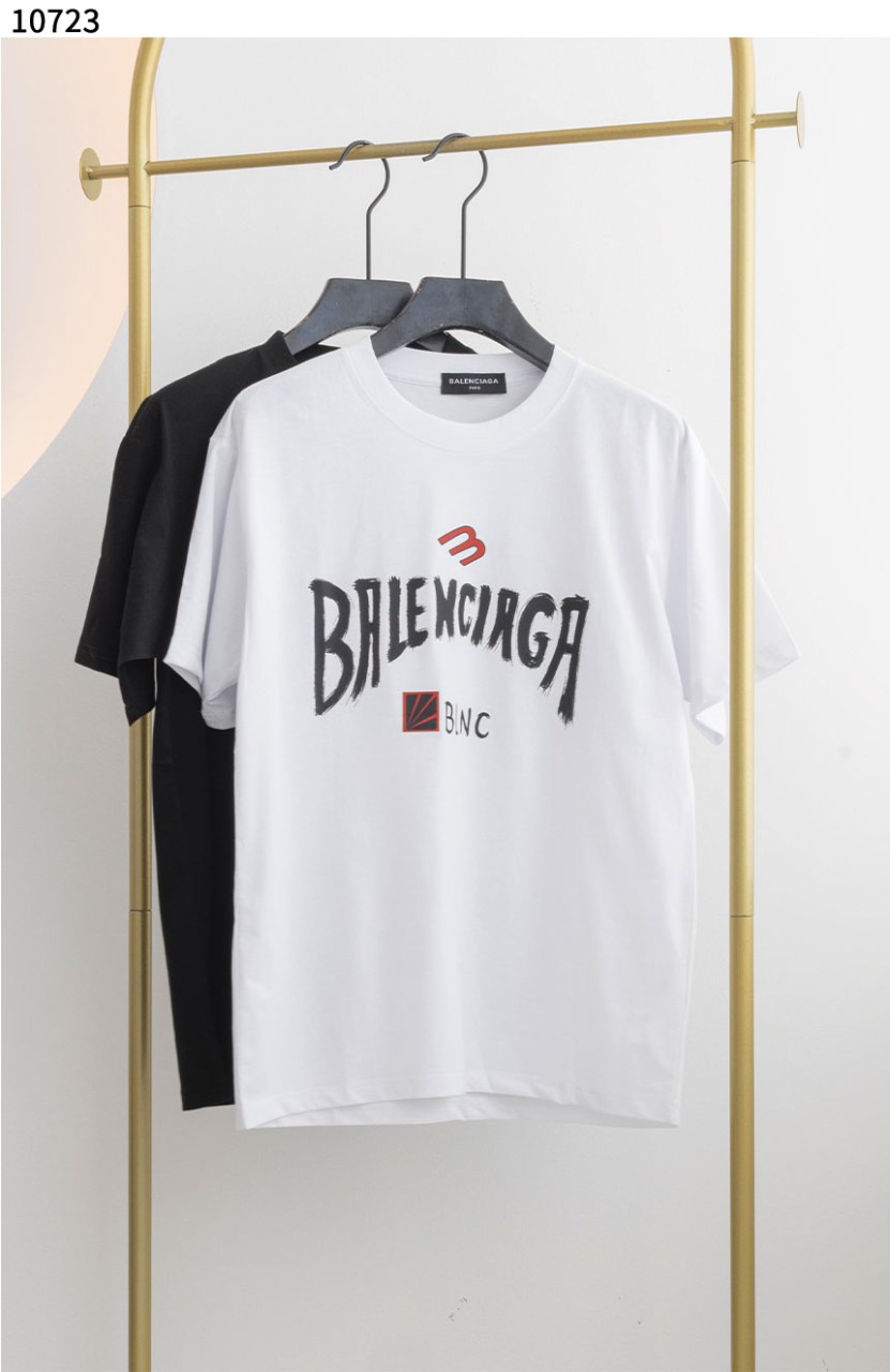발렌시아가 [BALENCIAGA] 발렌시아가 프린트 반팔 티셔츠 신상입고