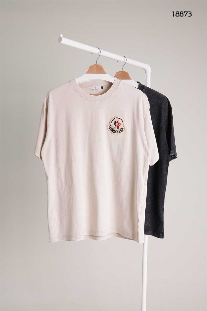 [MONCLER] 몽클레어 빅로고 패치 가먼트다잉 반팔 라운드