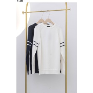 몽클레어 [MONCLER] 오버핏 라인 스웨터 신상입고