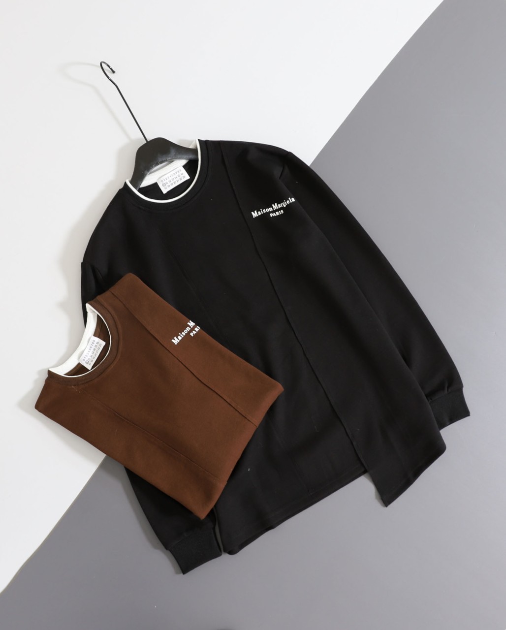 메종마르지엘라 [ M*isonmargiela ] 수입 스티치 디스트로이드 언발 니트 입고