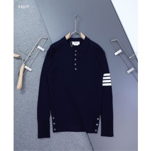 [THOM BROWNE] 톰브라운 사선 케이블 카라 니트