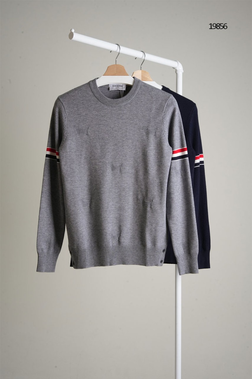 [THOM BROWNE] 톰브라운 도그 패턴 3선 크루넥 니트