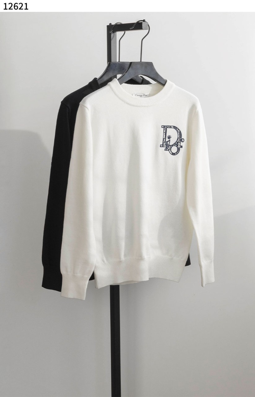 디올 [Christian Dior] 오블리크 울 니트 신상입고